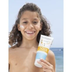 Bioderma Photoderm Pediatrics Lait Solaire SPF 50+ - Contenance : 200 Ml -Jequiti Shop 62696f6465726d612d70686f746f6465726d2d6c6169742d73706635302d656e66616e742d3230306d6c2d31aac501b9