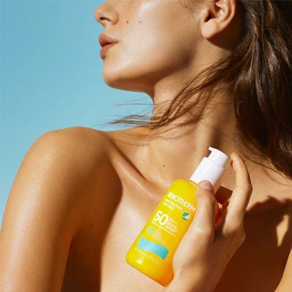 Biotherm Waterlover Lait Solaire SPF 50 - Contenance : 200 Ml 3 Biotherm Waterlover Lait Solaire SPF 50 - Contenance : 200 Ml – Image 3