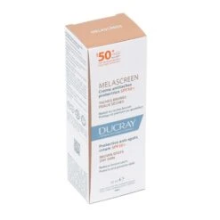 Ducray Melascreen Crème Antitaches Protectrice SPF 50+ - Contenance : 50 Ml -Jequiti Shop 6475637261792d6d656c6173637265656e2d6372656d652d616e74692d7461636865732d73706635302d35306d6c2d66616365e6f0e501