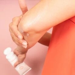 Même Cosmetics Crème Pour Le Corps - Contenance : 200 Ml -Jequiti Shop 6d656d652d636f736d65746963732d6372656d652d706f75722d6c652d636f7270732d31a76ebc1b