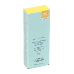 SkinCeuticals Protect Mineral Radiance UV Defense SPF 50 - Contenance : 50 Ml -Jequiti Shop 736b696e636575746963616c732d666c756964652d7465696e74652d73706635302d35306d6c2d6661636584bc359b