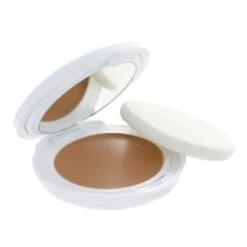 Avène Couvrance Crème De Teint Compacte Fini Mat SPF30 10 G - Teintes : Beige -Jequiti Shop avene couvrance creme de teint compacte 30 fini mat produit